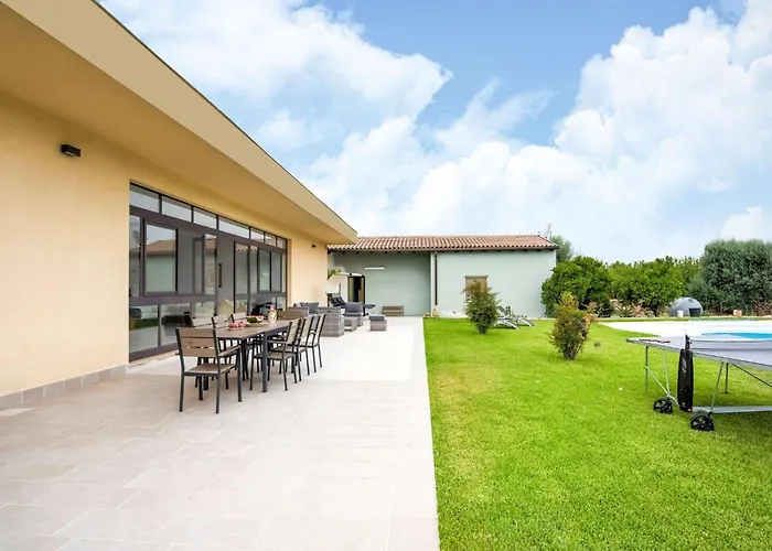 Holiday home Germano Con Piscina