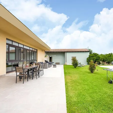 度假居 Germano Con Piscina