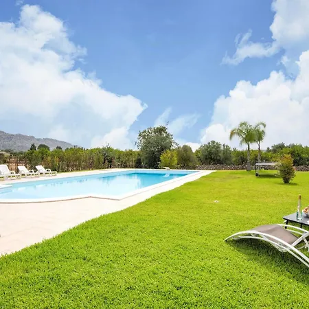 Hébergement de vacances Germano Con Piscina *